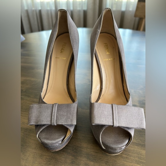 FENDI open toe shoes - Picture 2 of 9